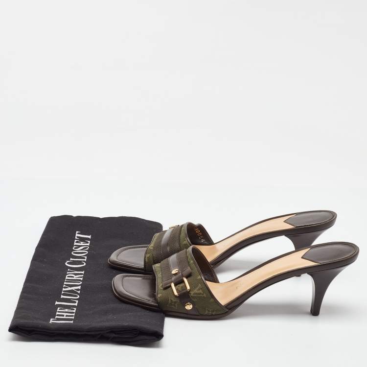 Pre Owned Louis Vuitton Green/Brown Canvas and Leather Open Toe Slide Sandals Size 38.5