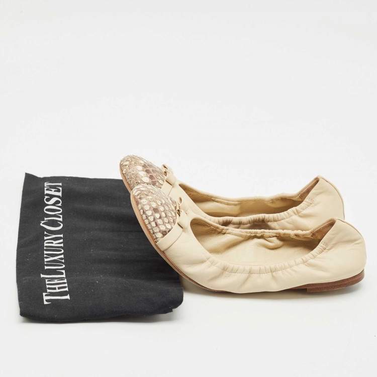 Pre Owned Louis Vuitton Off White Leather and Python Cap Toe Scrunch Ballet Flats Size 36.5