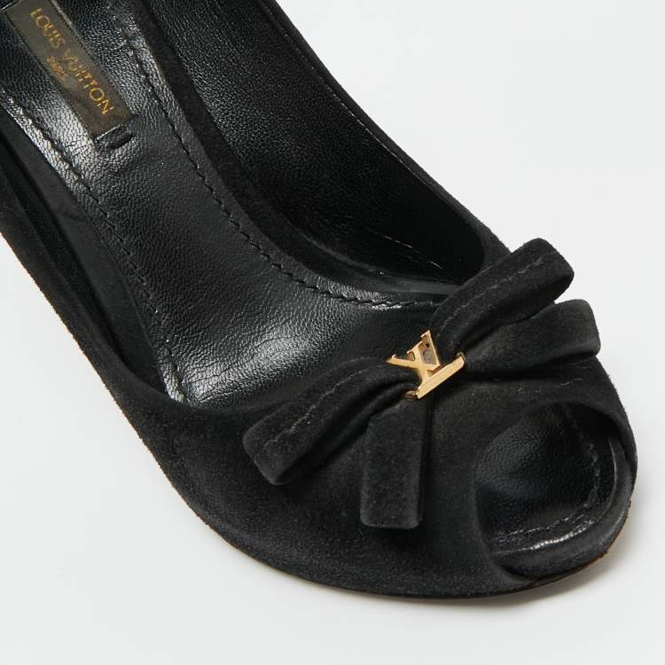 Pre Owned Louis Vuitton Black Suede Peep Toe Pumps Size 36