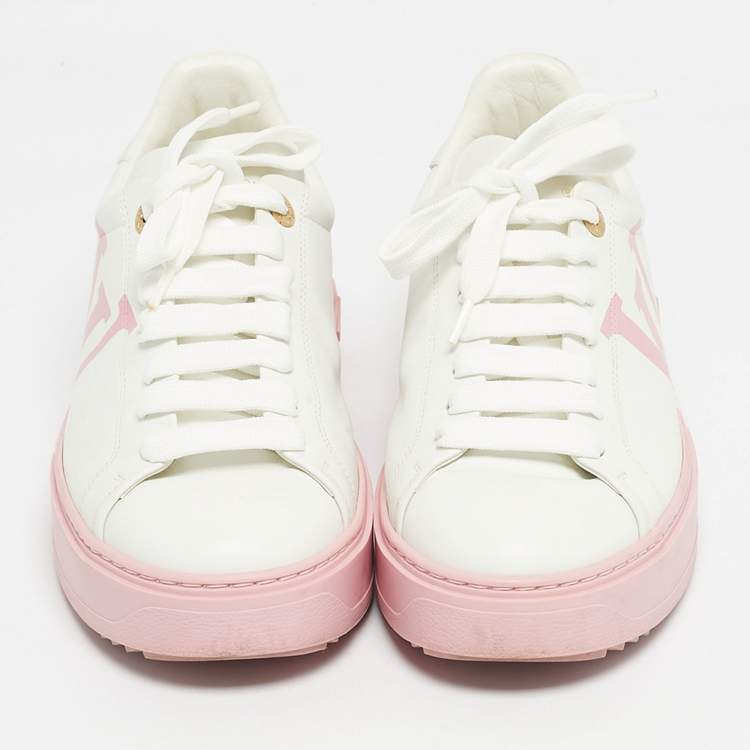 Pre Owned Louis Vuitton White/Pink Leather Time Out Lace Up Sneakers Size 39