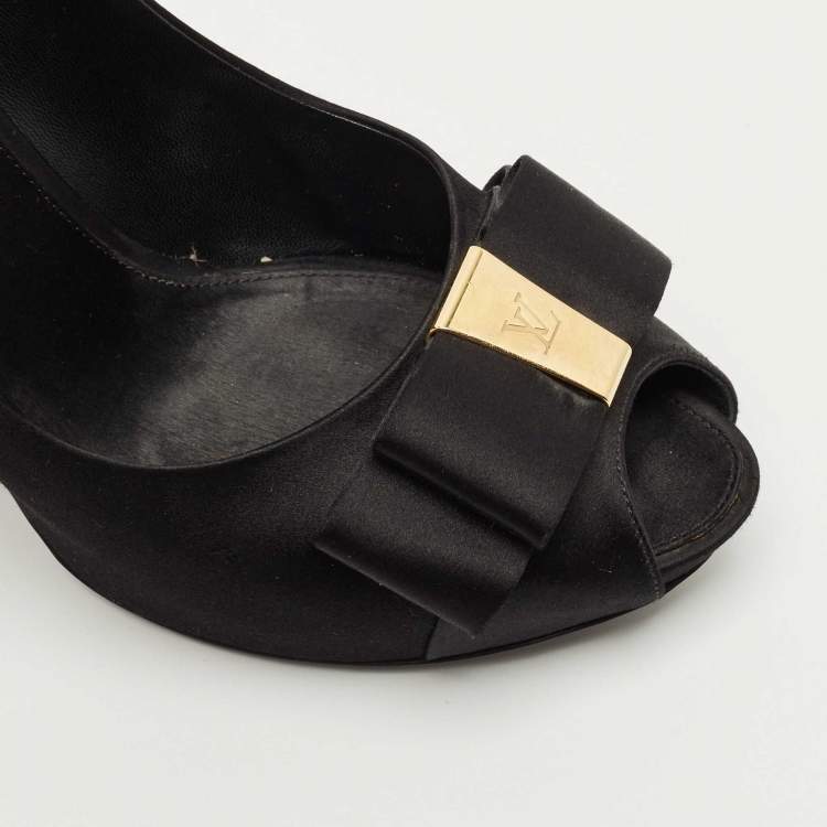 Pre Owned Louis Vuitton Black Satin Bow Peep Toe Pumps Size 40.5