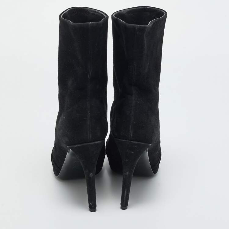 Pre Owned Louis Vuitton Black Suede Ankle Length Boots Size 37.5
