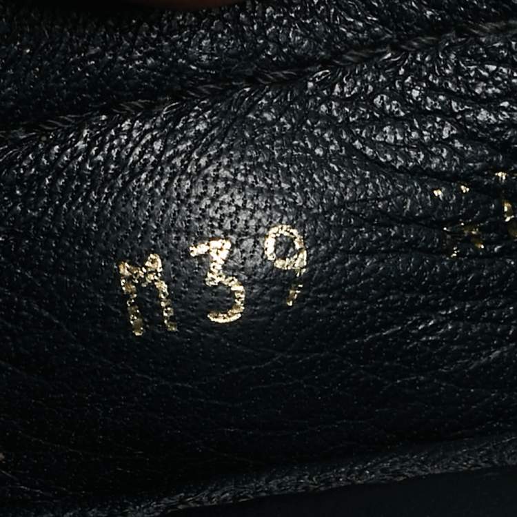 Pre Owned Louis Vuitton Black Monogram Empreinte Leather Gloria Loafers Size 39