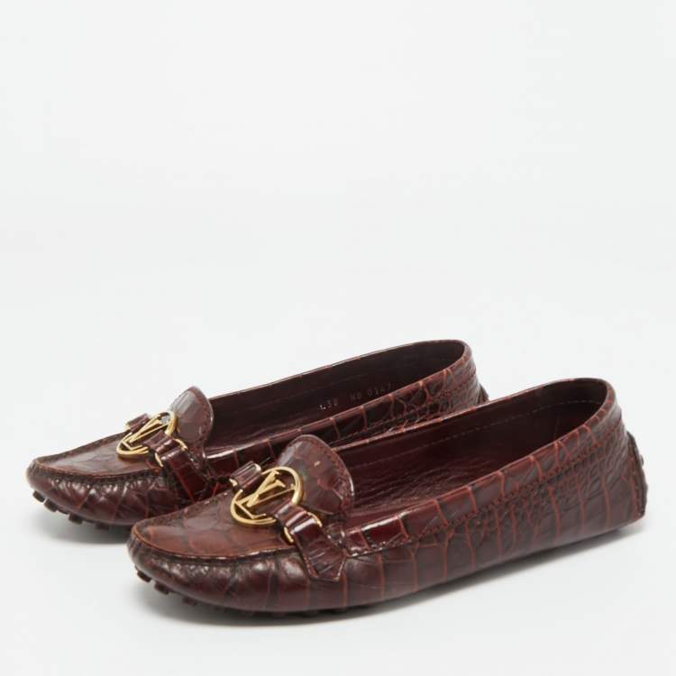 Pre Owned Louis Vuitton Burgundy Croc Embossed Leather Dauphine Loafers Size 38