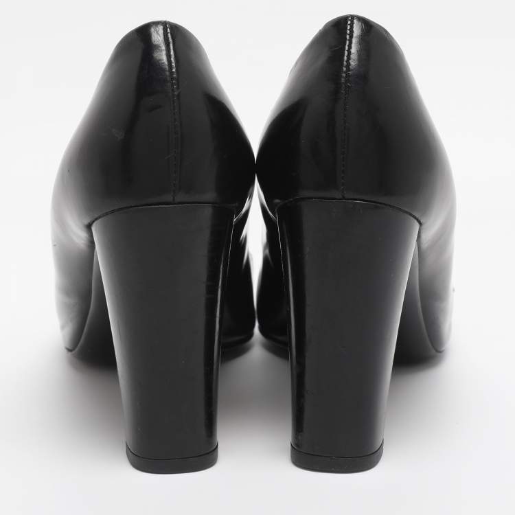 Pre Owned Louis Vuitton Black Patent Leather Buckle Peep Toe Pumps Size 38