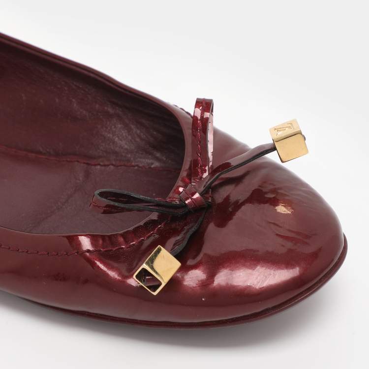 Pre Owned Louis Vuitton Burgundy Patent Leather Debbie Bow Ballet Flats Size 38