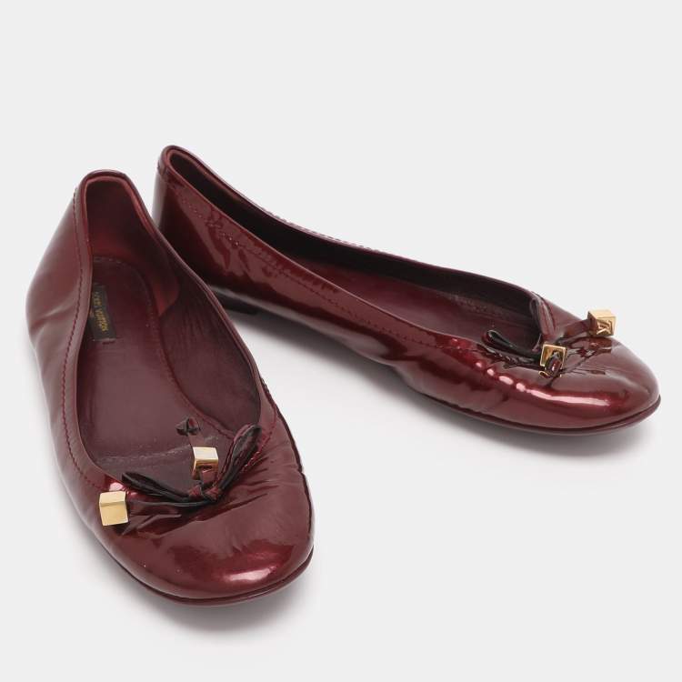 Pre Owned Louis Vuitton Burgundy Patent Leather Debbie Bow Ballet Flats Size 38