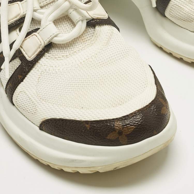Pre Owned Louis Vuitton White Monogram Canvas and Leather Archlight Low Top Sneakers Size 39.5