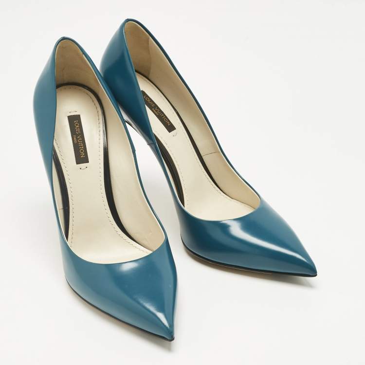 Pre Owned Louis Vuitton Blue Leather Eyeline Pointed Toe Pumps Size 39