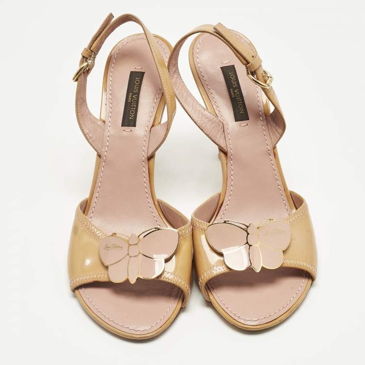 Pre Owned Louis Vuitton Beige Patent Leather Logo Slingback Sandals Size 36.5