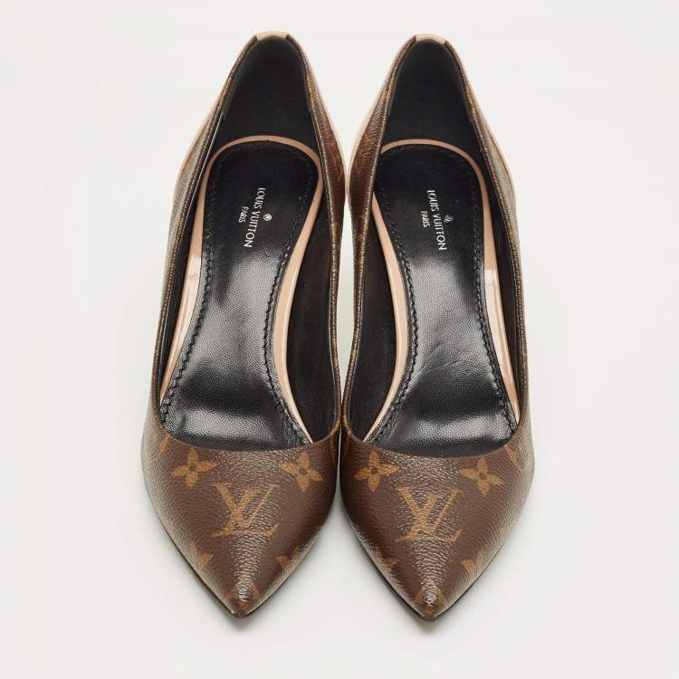 مملوكة مسبقًا Louis Vuitton Brown/Beige Monogram Coated Canvas and Patent Leather Chérie Pumps Size 37