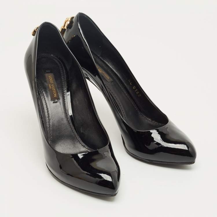 Pre Owned Louis Vuitton Black Patent Leather Lock It Pumps Size 36.5