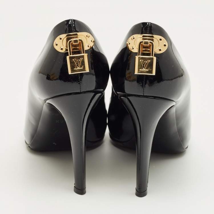 Pre Owned Louis Vuitton Black Patent Leather Lock It Pumps Size 36.5