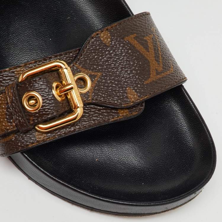 Pre Owned Louis Vuitton Monogram Canvas Bom Dia Flat Sandals Size 36