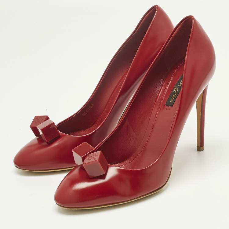 Pre Owned Louis Vuitton Red Leather Dice Pumps Size 40
