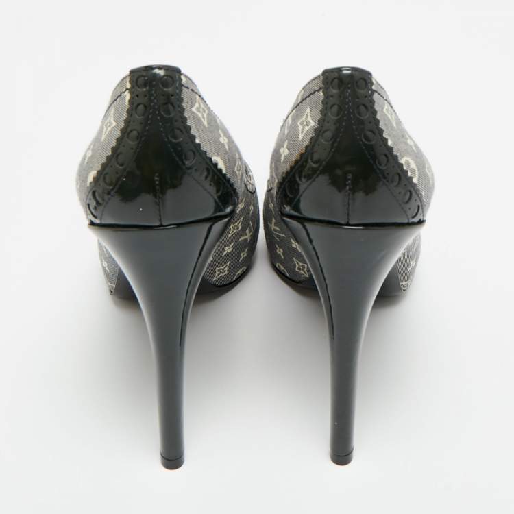 Pre Owned Louis Vuitton Blue Mini Lin Monogram Canvas and Patent Leather Peep Toe Pumps Size 39.5