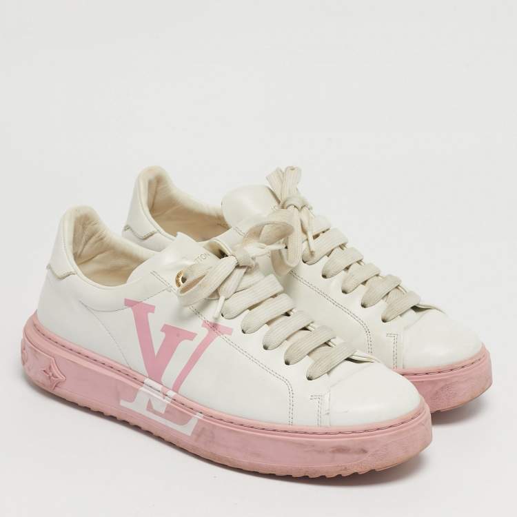 مملوكة مسبقًا Louis Vuitton White/Pink Leather Time Out Low Top Sneakers Size 39
