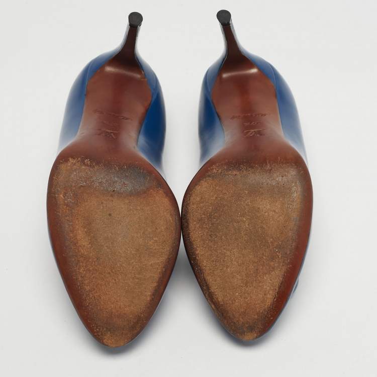 Pre Owned Louis Vuitton Blue Leather Betty Embellished Pumps Size 37.5