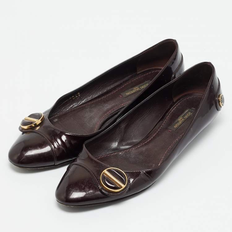 Pre Owned Louis Vuitton Sloane Size 37.5 Burgundy Patent Leather Ballet Flats