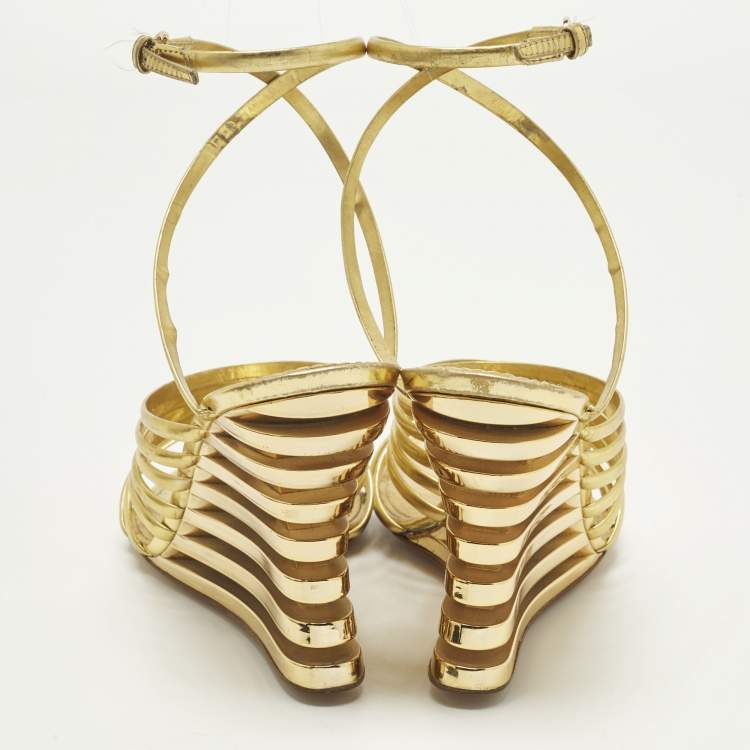 Pre Owned Louis Vuitton Size 40 Gold Leather Wedge Sandals