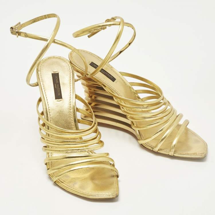 Pre Owned Louis Vuitton Size 40 Gold Leather Wedge Sandals