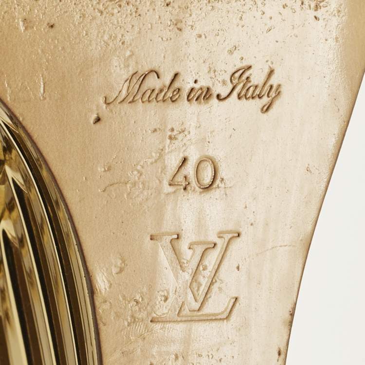 Pre Owned Louis Vuitton Size 40 Gold Leather Wedge Sandals