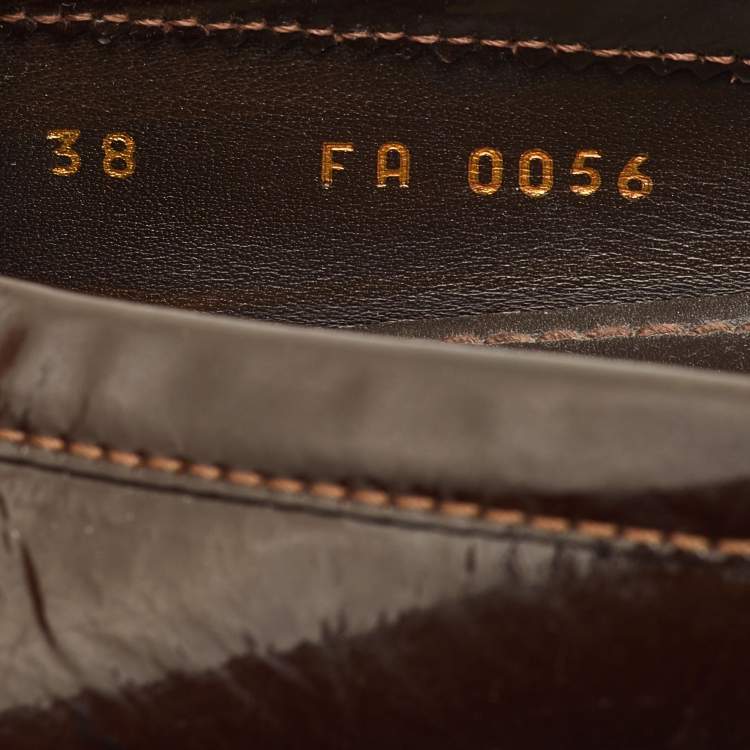 مملوكة مسبقًا Louis Vuitton Size 38 Brown Patent Leather and Mini Lin Monogram Canvas Slip On Loafers