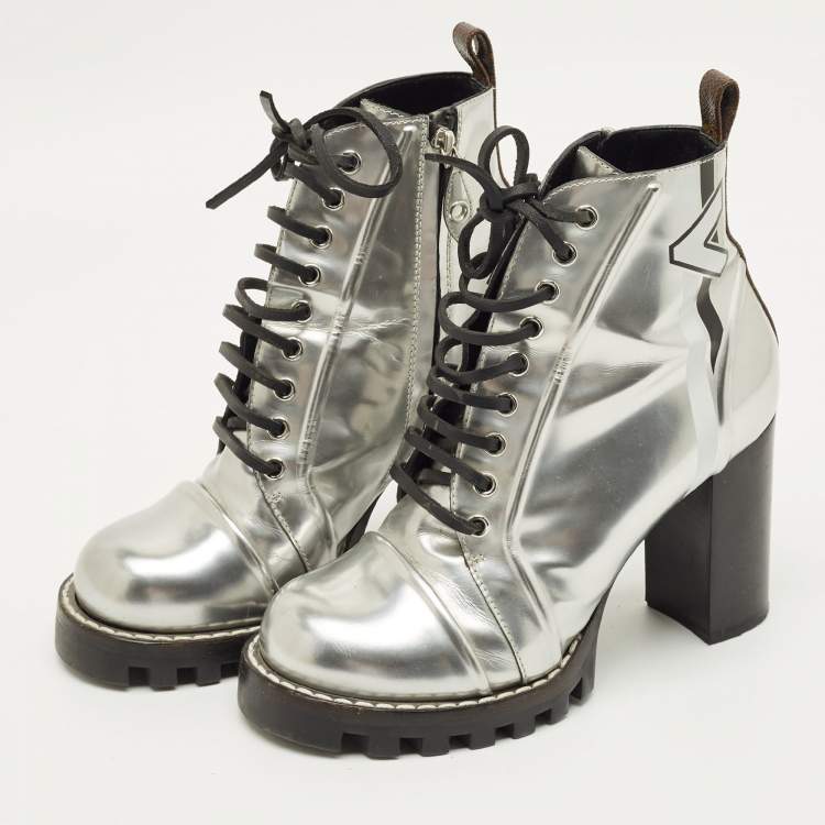 Pre Owned Louis Vuitton Star Trail Size 38 Silver Leather Ankle Length Boots
