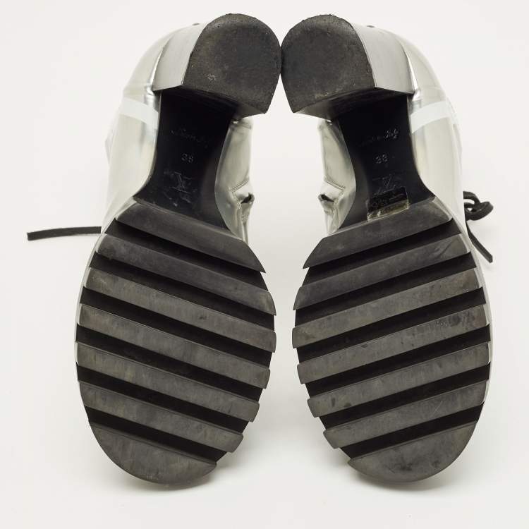 Pre Owned Louis Vuitton Star Trail Size 38 Silver Leather Ankle Length Boots