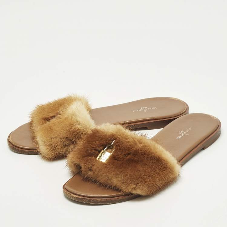 Pre Owned Louis Vuitton Lock It Size 37.5 Brown Mink Fur Flat Sandals