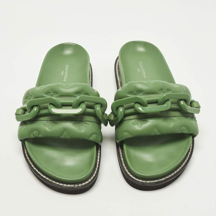 Pre Owned Louis Vuitton Sunset Size 37 Green Leather Flat Sandals