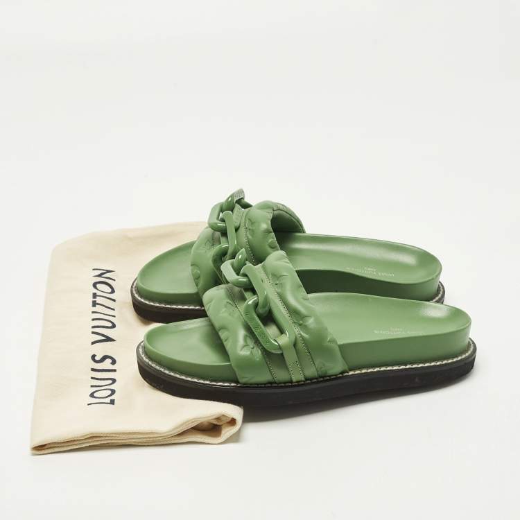 Pre Owned Louis Vuitton Sunset Size 37 Green Leather Flat Sandals