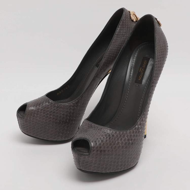 Pre Owned Louis Vuitton Oh Really! Size 37 Grey Python Leather Peep Toe Pumps