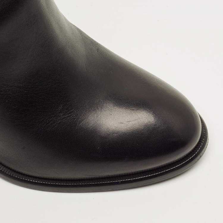 Pre Owned Louis Vuitton Size 39 Black Leather Buckle Details Chelsea Boots