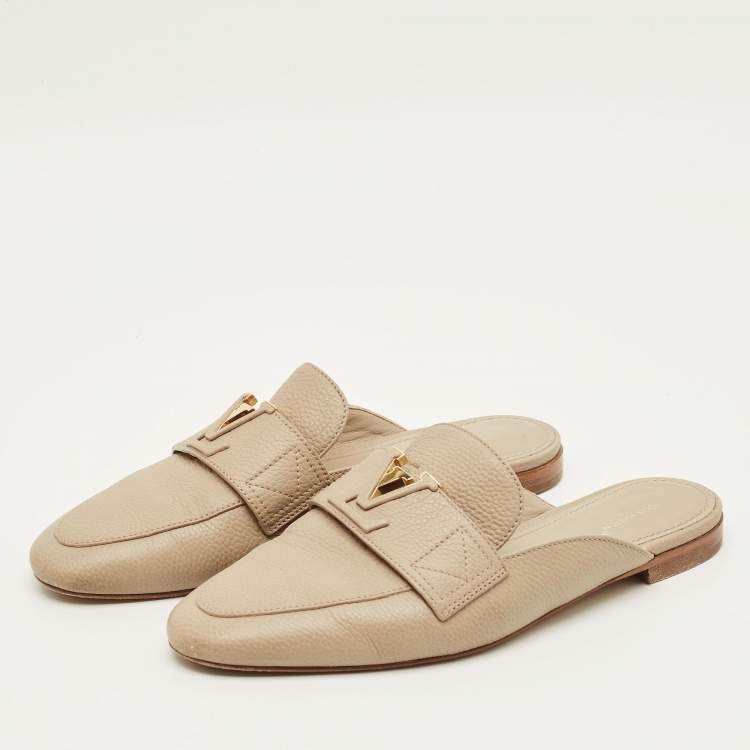 Pre Owned Louis Vuitton LV Mare Size 38.5 Beige Leather Mules