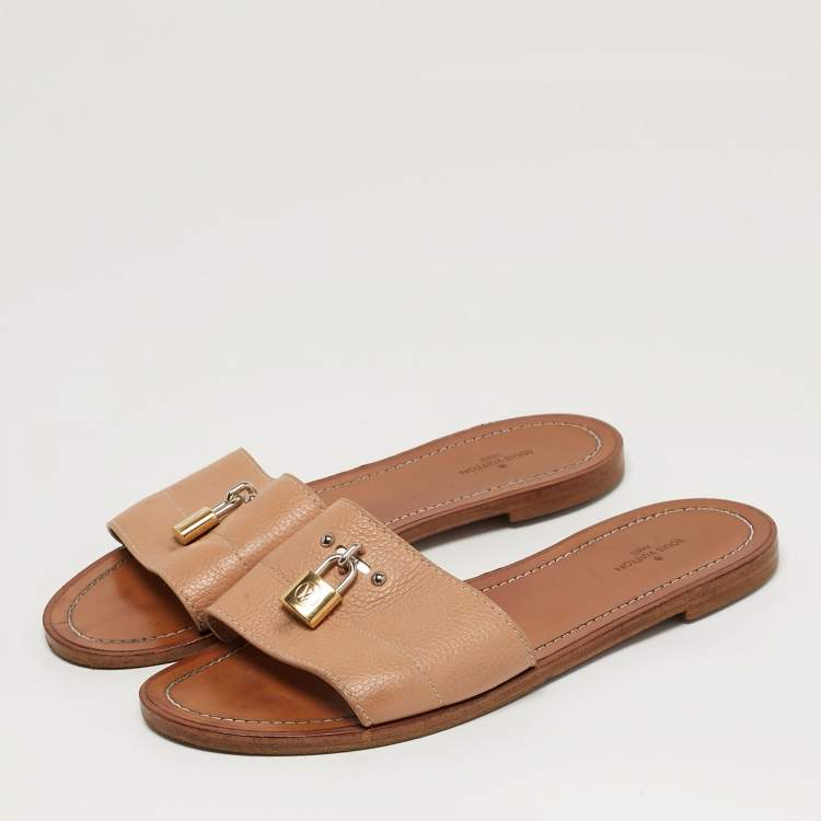 Pre Owned Louis Vuitton Lock It Size 38 Beige Leather Flat Slide