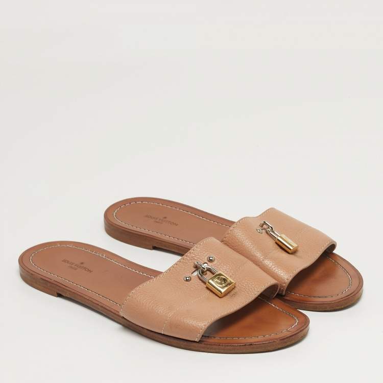 Pre Owned Louis Vuitton Lock It Size 38 Beige Leather Flat Slide