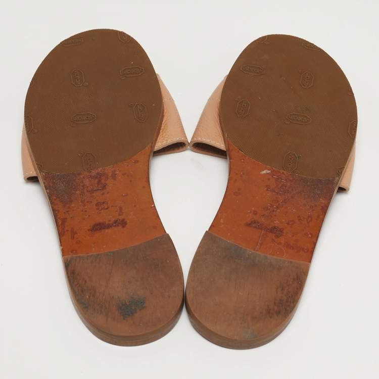 Pre Owned Louis Vuitton Lock It Size 38 Beige Leather Flat Slide