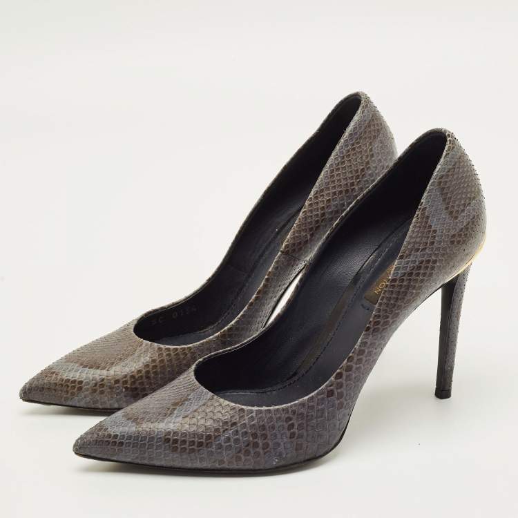 مملوكة مسبقًا Louis Vuitton Eyeline Size 38 Grey Snakeskin Leather Pumps