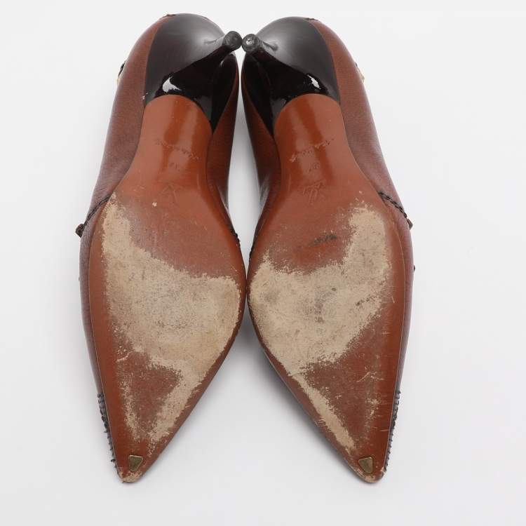 مملوكة مسبقًا Louis Vuitton Size 37 Brown Leather Pumps