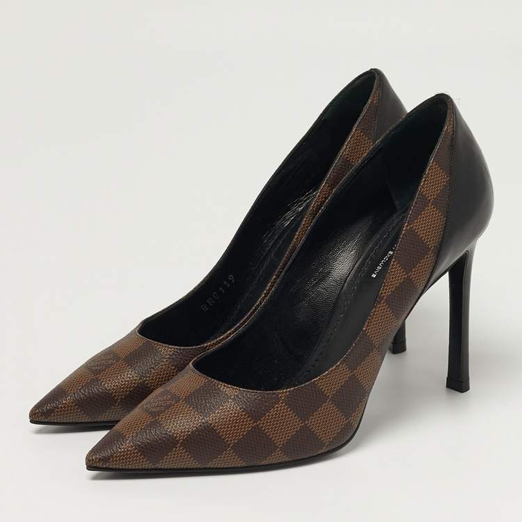 مملوكة مسبقًا حذاء كعب عالي لوي فيتون شيري جلد وقماش بنقشة الشعار بني مقاس 38