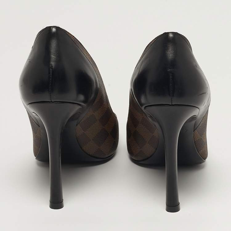 مملوكة مسبقًا حذاء كعب عالي لوي فيتون شيري جلد وقماش بنقشة الشعار بني مقاس 38