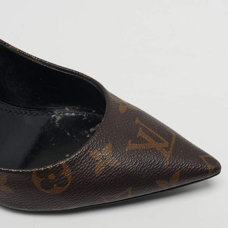 Pre Owned Louis Vuitton Chérie Size 38 Brown Monogram Canvas and Patent Leather Pumps