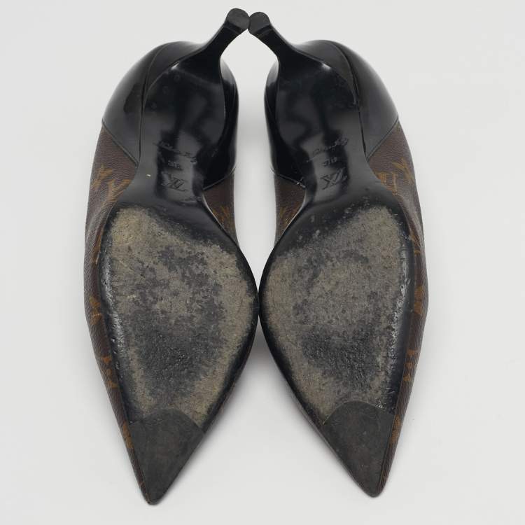 Pre Owned Louis Vuitton Chérie Size 38 Brown Monogram Canvas and Patent Leather Pumps