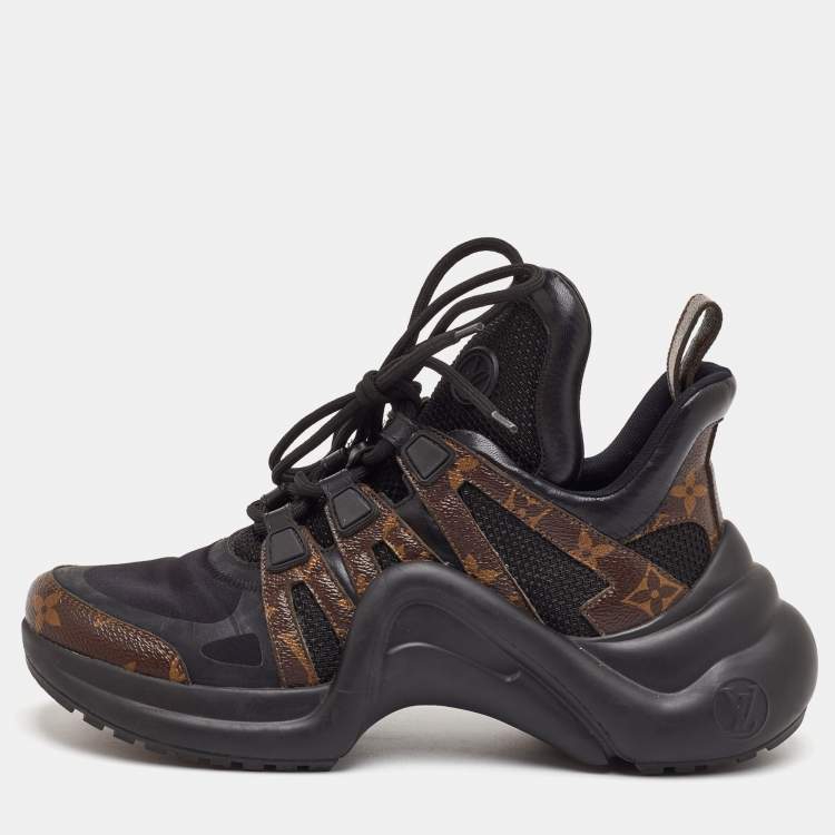مملوكة مسبقًا Louis Vuitton Archlight Size 37.5 Monogram Canvas and Mesh Lace Up Sneakers