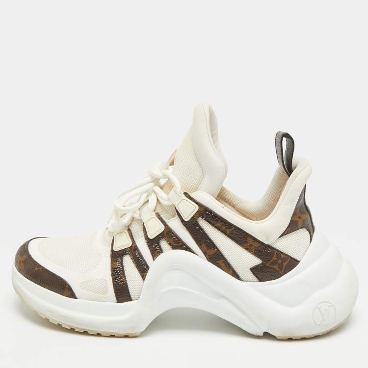 Pre Owned Louis Vuitton Archlight Size 41 White Mesh and Monogram Canvas Lace Up Sneakers
