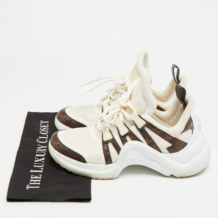 Pre Owned Louis Vuitton Archlight Size 41 White Mesh and Monogram Canvas Lace Up Sneakers