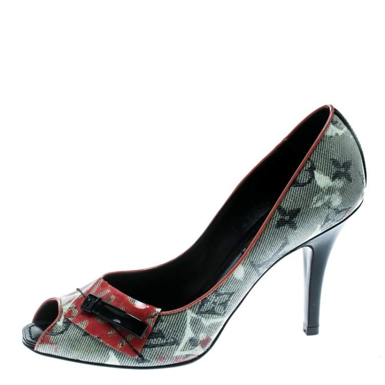 Pre Owned Louis Vuitton Grey Monogram Coated Denim Richard Prince Flash Pulp Peep Toe Pumps Size 36.5