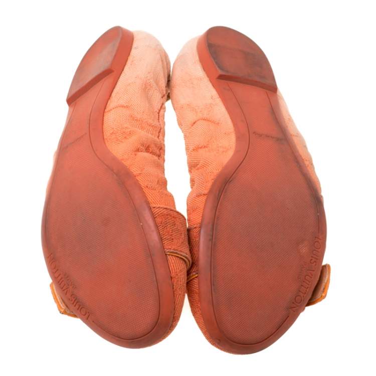 Pre Owned Louis Vuitton Two Tone Denim Buckle Scrunch Ballet Flats Size 37.5