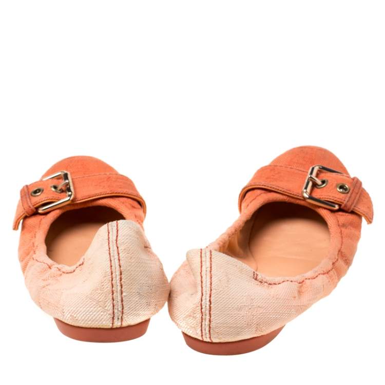 Pre Owned Louis Vuitton Two Tone Denim Buckle Scrunch Ballet Flats Size 37.5
